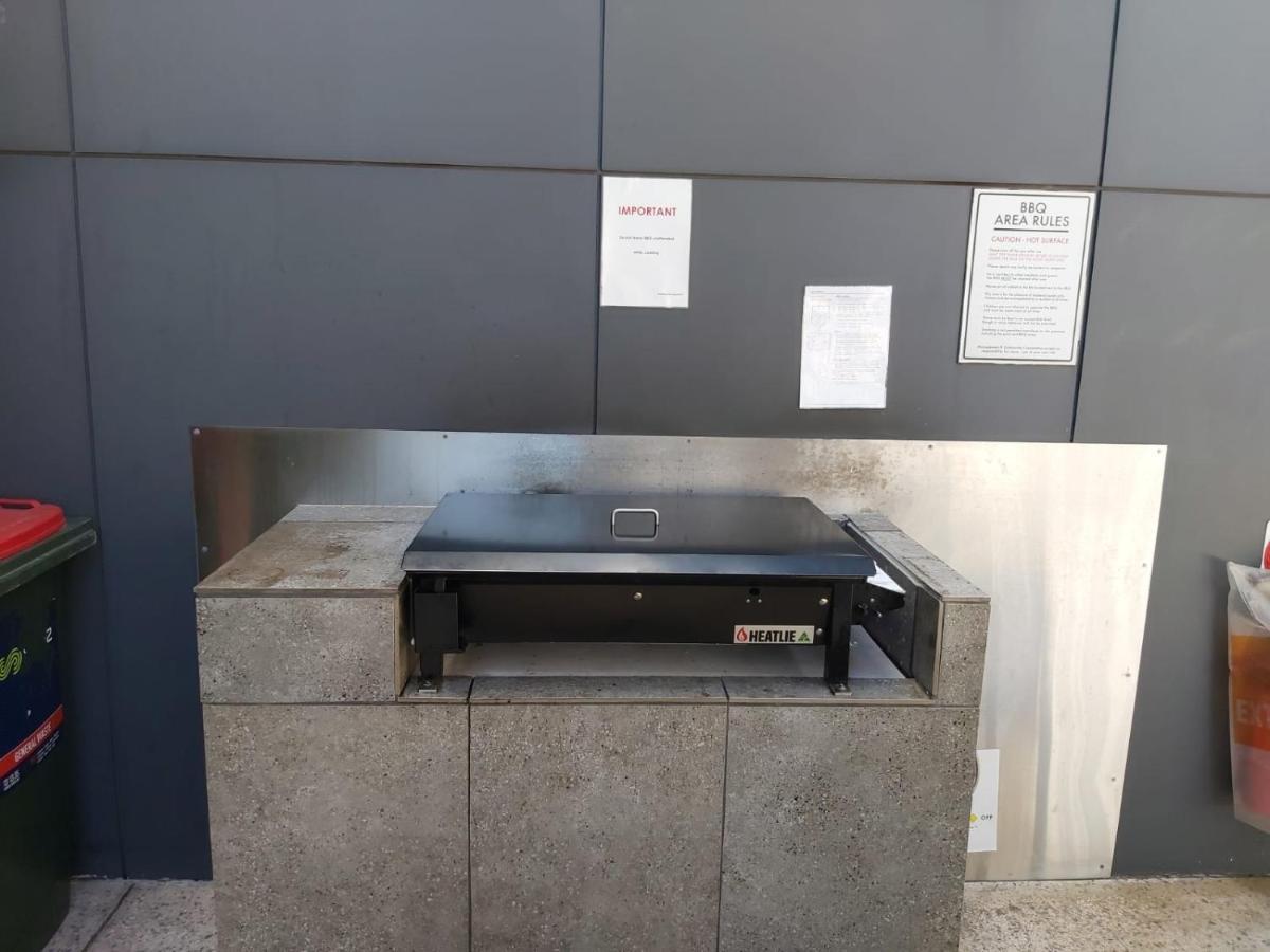 Luxury 2 Bedroom Suite Near Adelaide With A Car Park Broadview Exterior photo