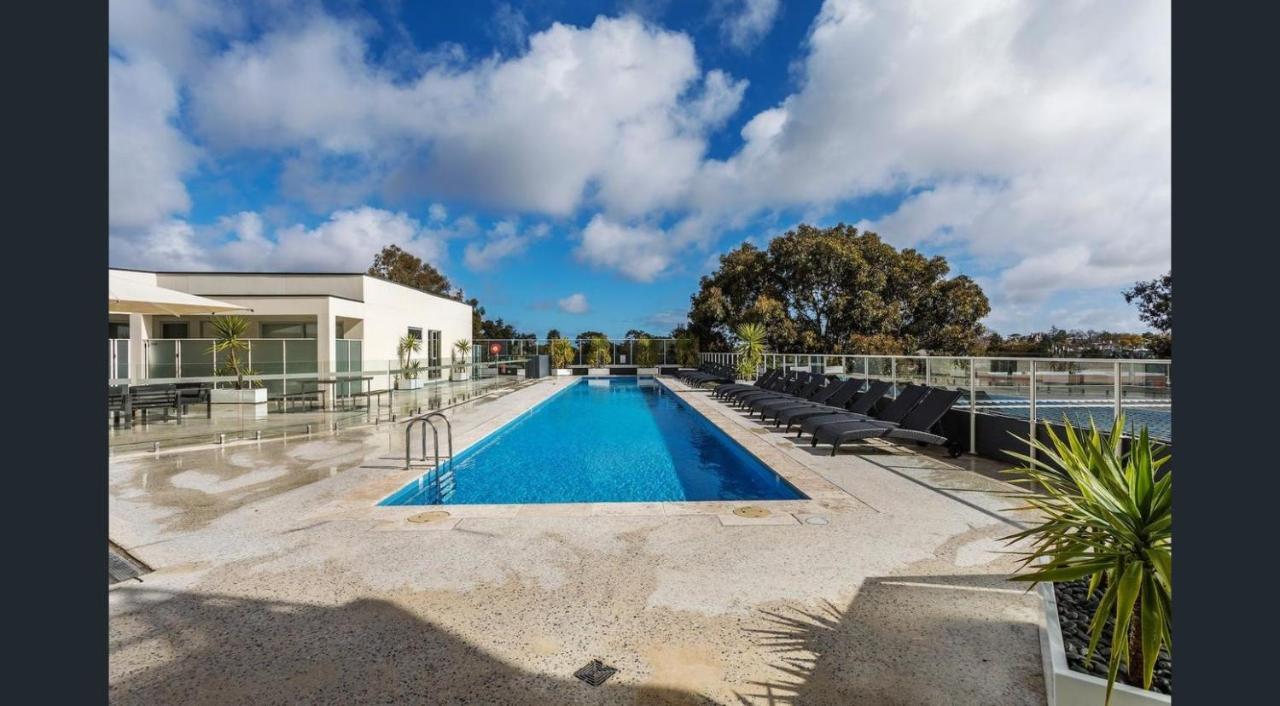 Luxury 2 Bedroom Suite Near Adelaide With A Car Park Broadview Exterior photo